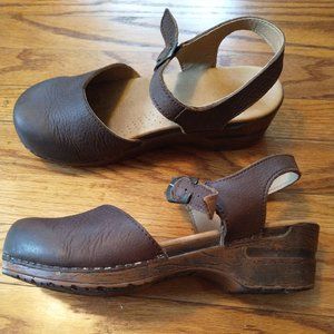 Sanita Mary Jane Clogs EU 40